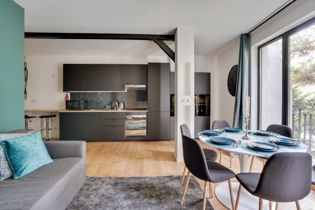 Suite Luxury Republique ปารีส ภายนอก รูปภาพ